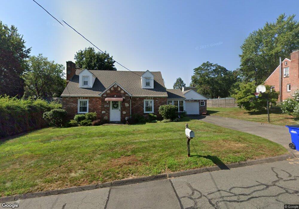 11 Miller Terrace, Windsor Locks, CT 06096 - photo 1