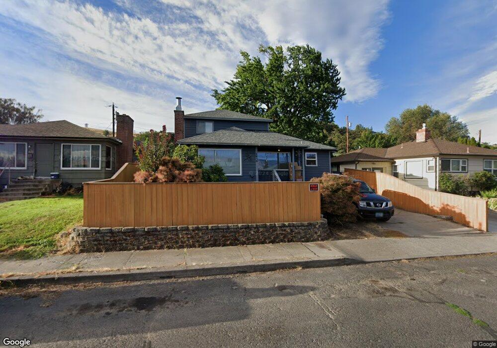 1616 E 13th St, the Dalles, OR 97058 - photo 1