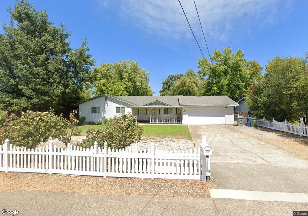 1200 Mistletoe Ln, Redding, CA 96002 - photo 1