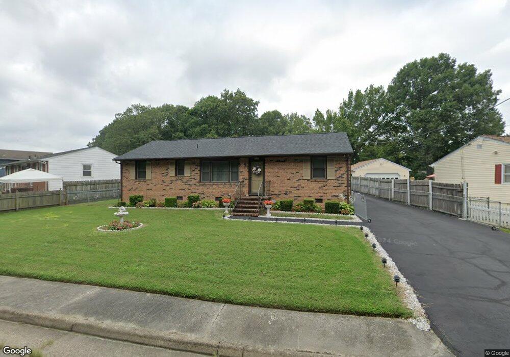 2227 Dellrose Dr, Hopewell, VA 23860 - photo 1