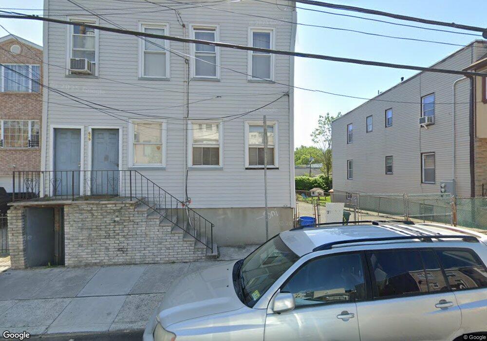 677 N 5th St unit 679, Newark, NJ 07107 - photo 1