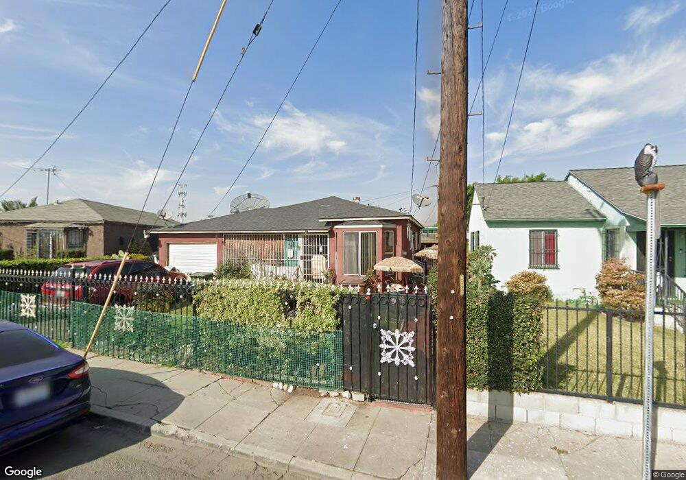 913 W Spruce St, Compton, CA 90220 - photo 1