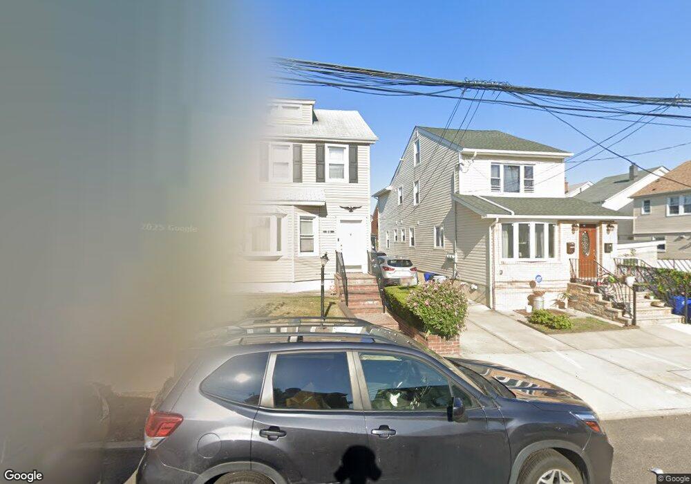 5912 159th St, Fresh Meadows, NY 11365 - photo 1