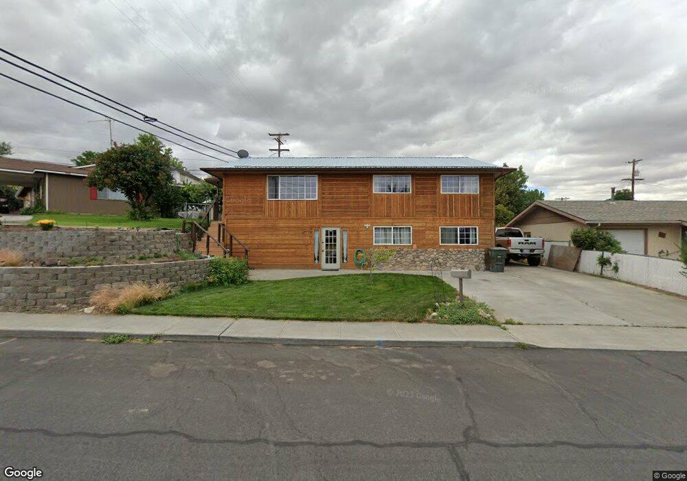 2430 SW Ladow Ave, Pendleton, OR 97801 - photo 1