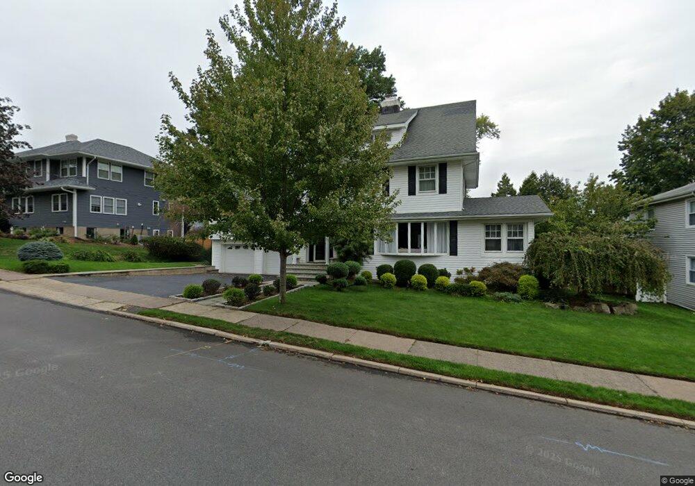 325 Raymond St, Hasbrouck Heights, NJ 07604 - photo 1