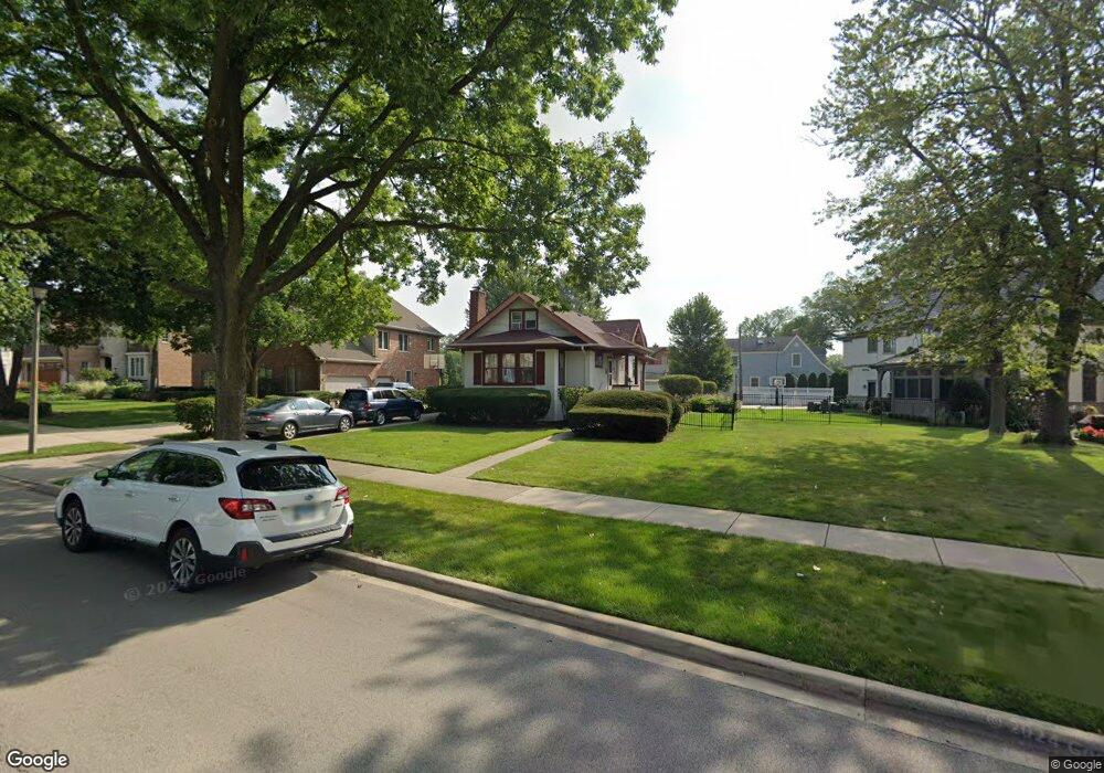 429 S Prairie Ave, Elmhurst, IL 60126 - photo 1