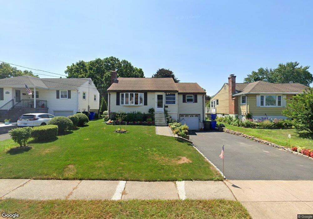 43 Crocker Ave, West Hartford, CT 06110 - photo 1