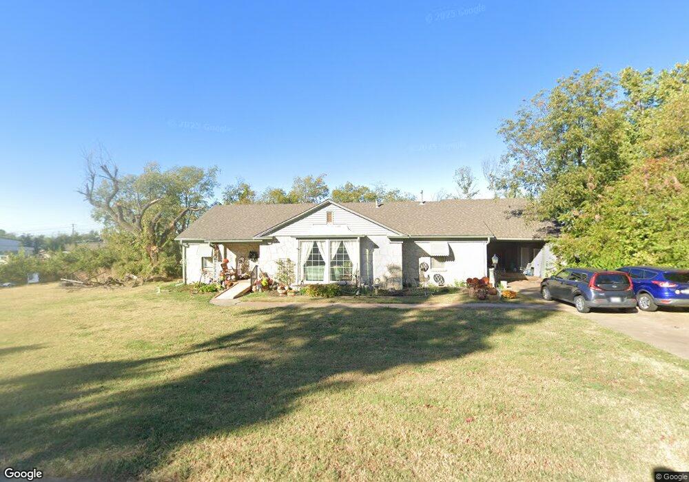 1906 N Louisa Ave, Shawnee, OK 74804 - photo 1