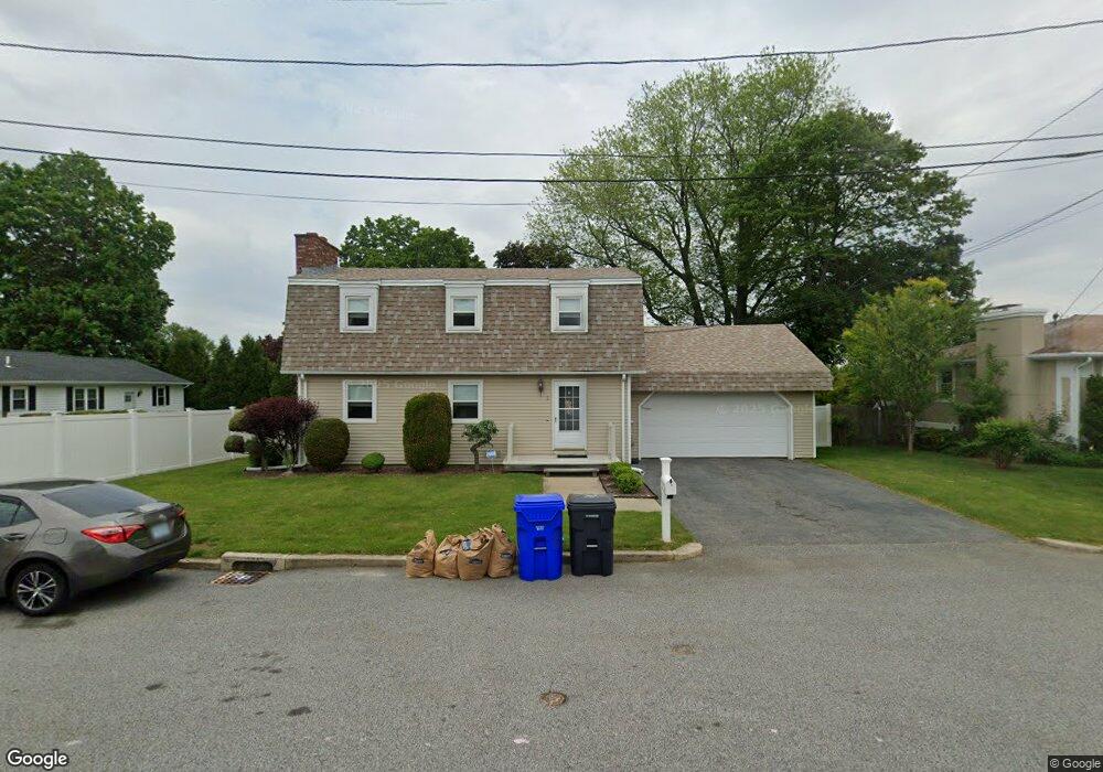 2 City View Cir, North Providence, RI 02911 - photo 1