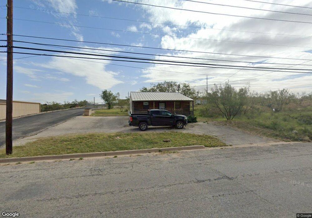 3208 E 11th Place, Big Spring, TX 79720 - photo 1