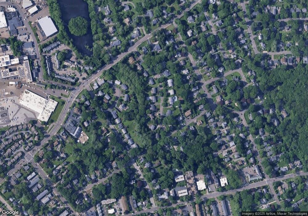 27 Denhurst Place, Darien, CT 06820 - photo 1