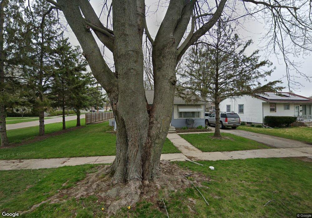 321 N Buell Ave, Aurora, IL 60506 - photo 1