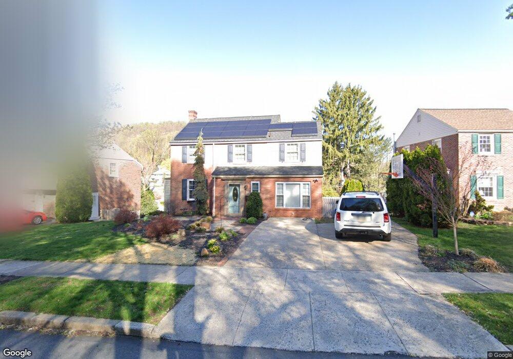 8 E 34th St, Reading, PA 19606 - photo 1