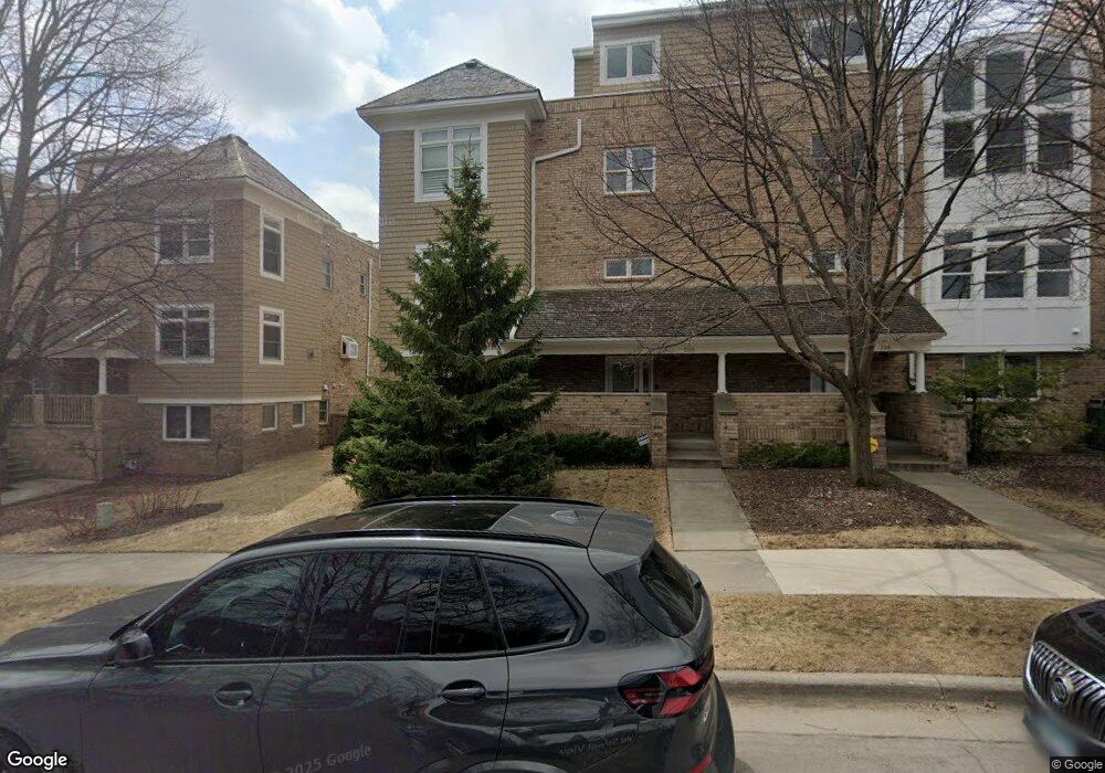 706 Widsten Cir, Wayzata, MN 55391 - photo 1