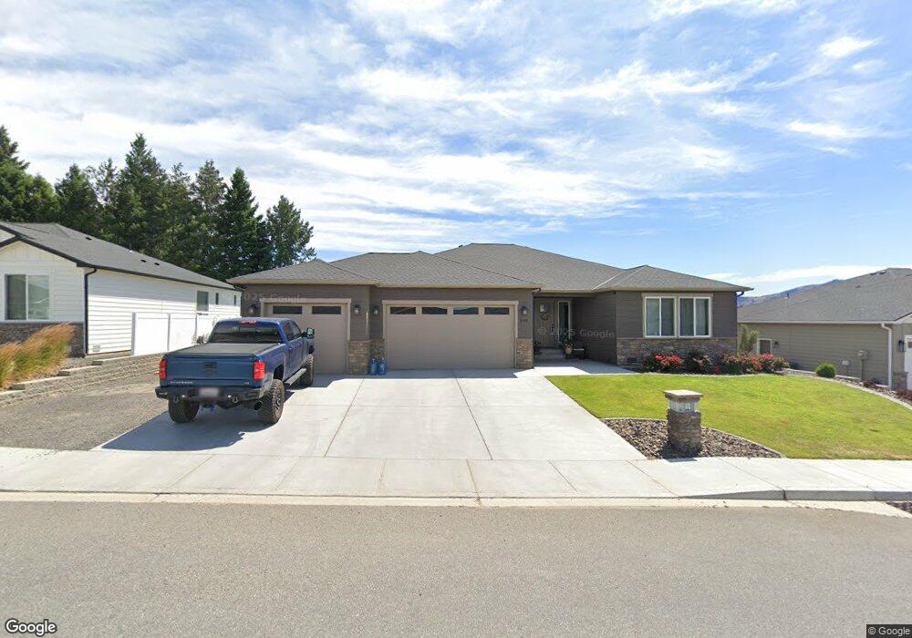 649 S Perry Ave, East Wenatchee, WA 98802 - photo 1