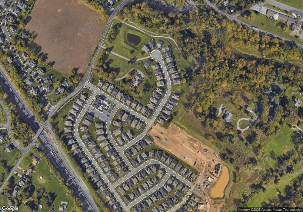 4105 Clearbrook Rd, Emmaus, PA 18049 - photo 1