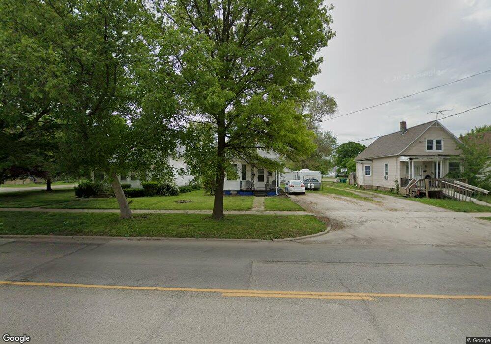 2805 Marshall Ave, Mattoon, IL 61938 - photo 1