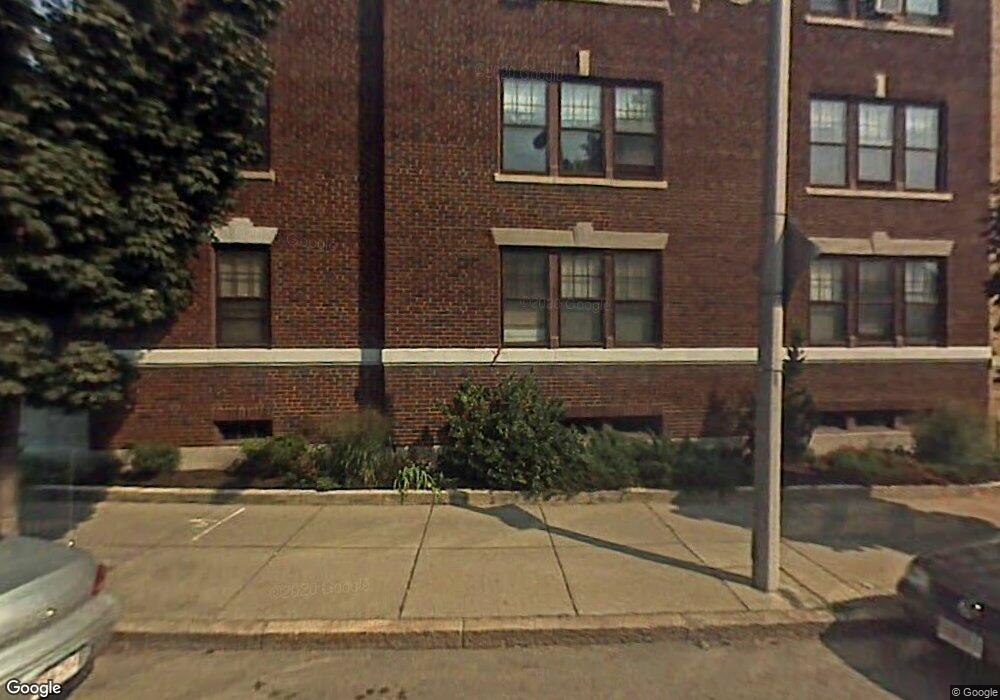 425 Washington St unit 6, Brookline, MA 02446 - photo 1