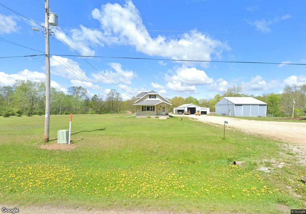 8573 Kettle Moraine Dr, Kewaskum, WI 53040 - photo 1