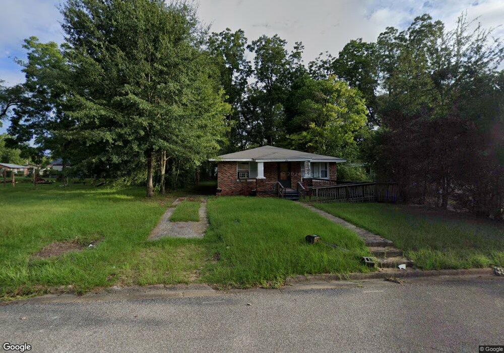2001 Glanton St, Dothan, AL 36303 - photo 1