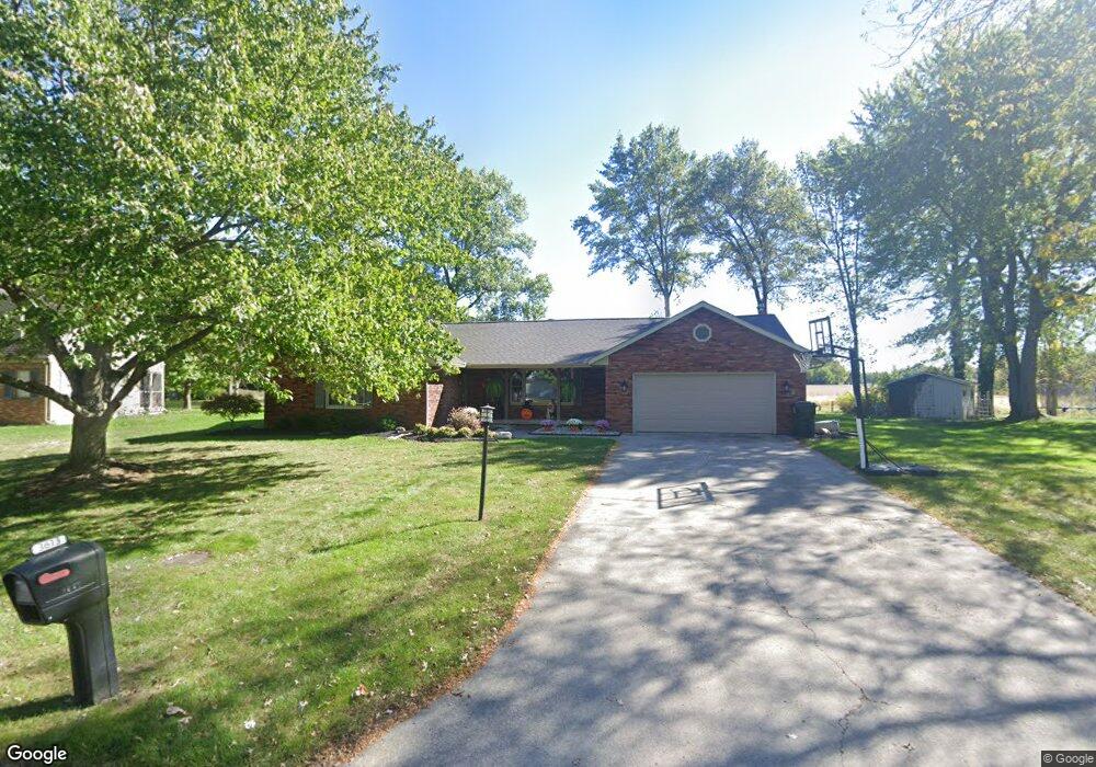 3613 S Amblewood Cir, Lima, OH 45806 - photo 1