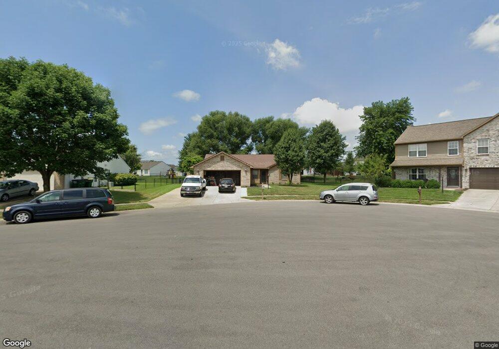 1290 Gladden Ct, Franklin, IN 46131 - photo 1