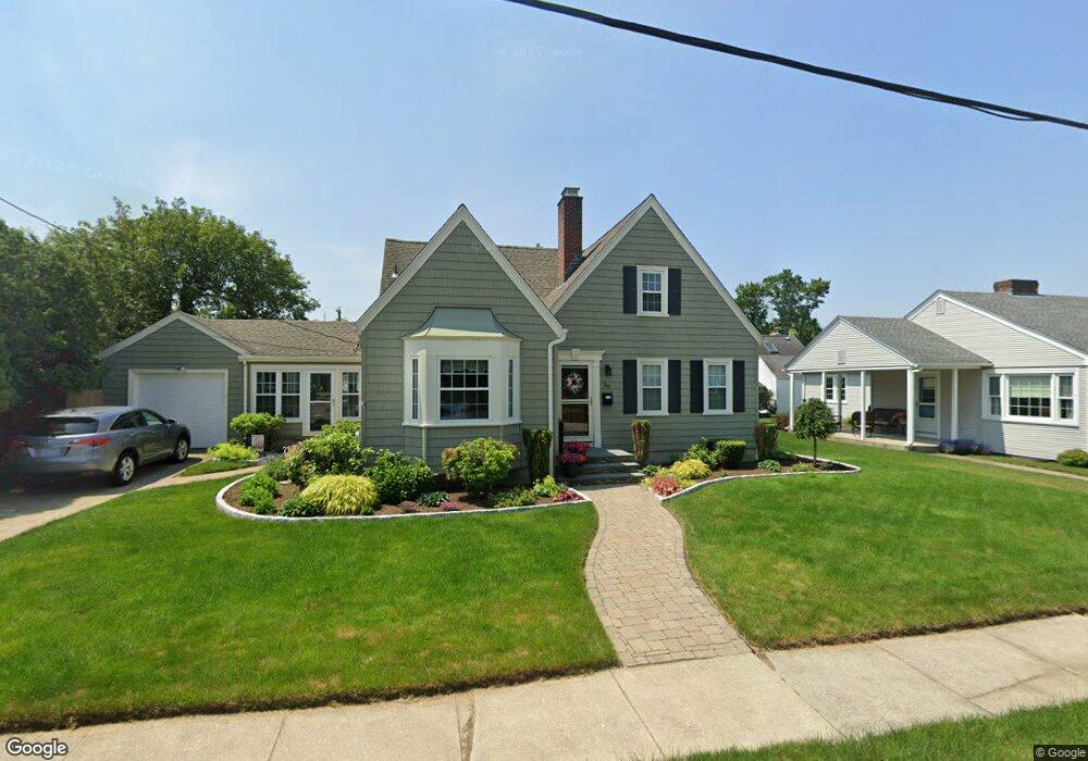 36 Fairfield Rd, Cranston, RI 02910 - photo 1