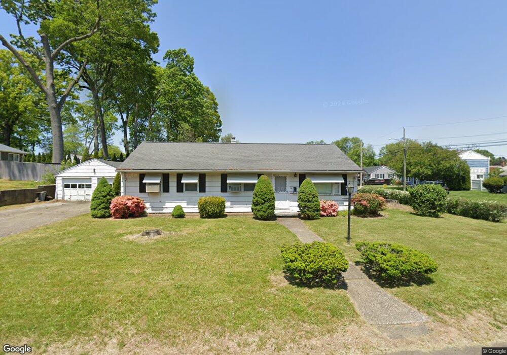 146 Russell Rd, Bridgeport, CT 06606 - photo 1