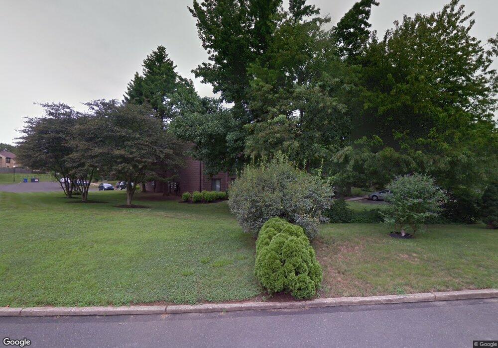 60 Oakridge Dr unit 60, Langhorne, PA 19047 - photo 1