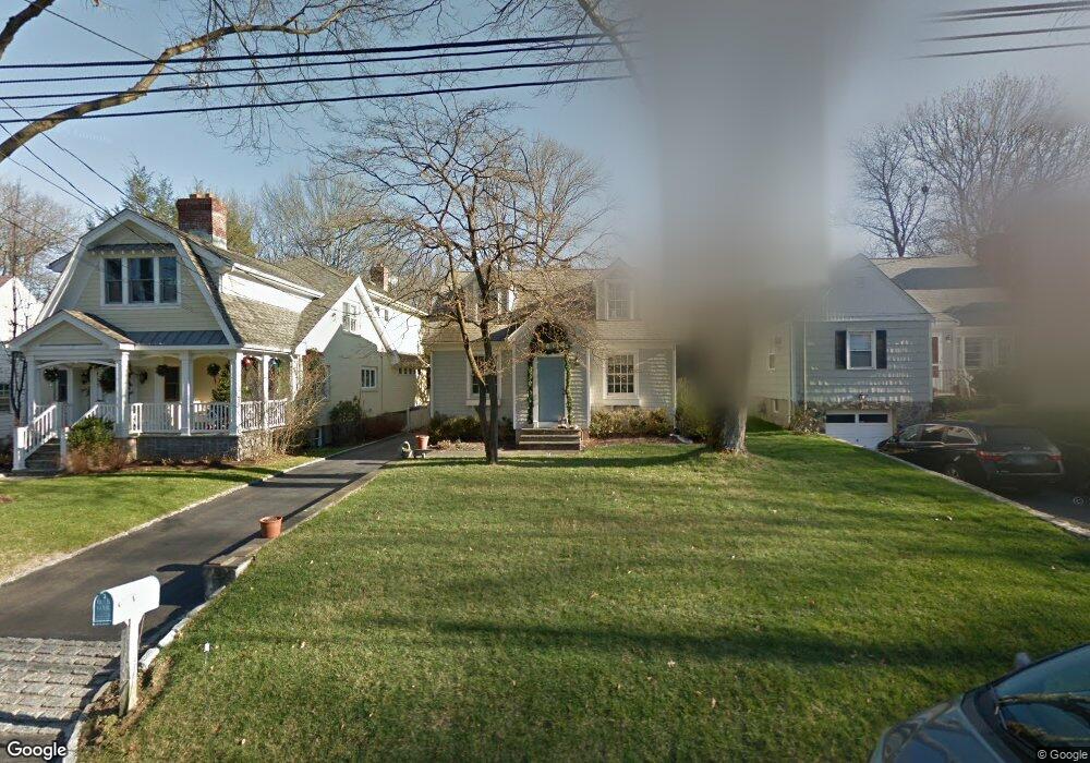 19 Manor Rd, Old Greenwich, CT 06870 - photo 1