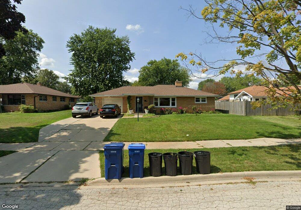 536 Lynn Terrace, Waukegan, IL 60085 - photo 1