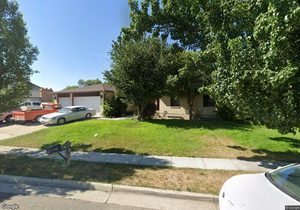 1266 Meadow Ridge Ln, South Jordan, UT 84095 - photo 1