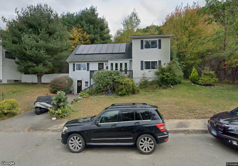 86 Kara Dr, Waterbury, CT 06704 - photo 1