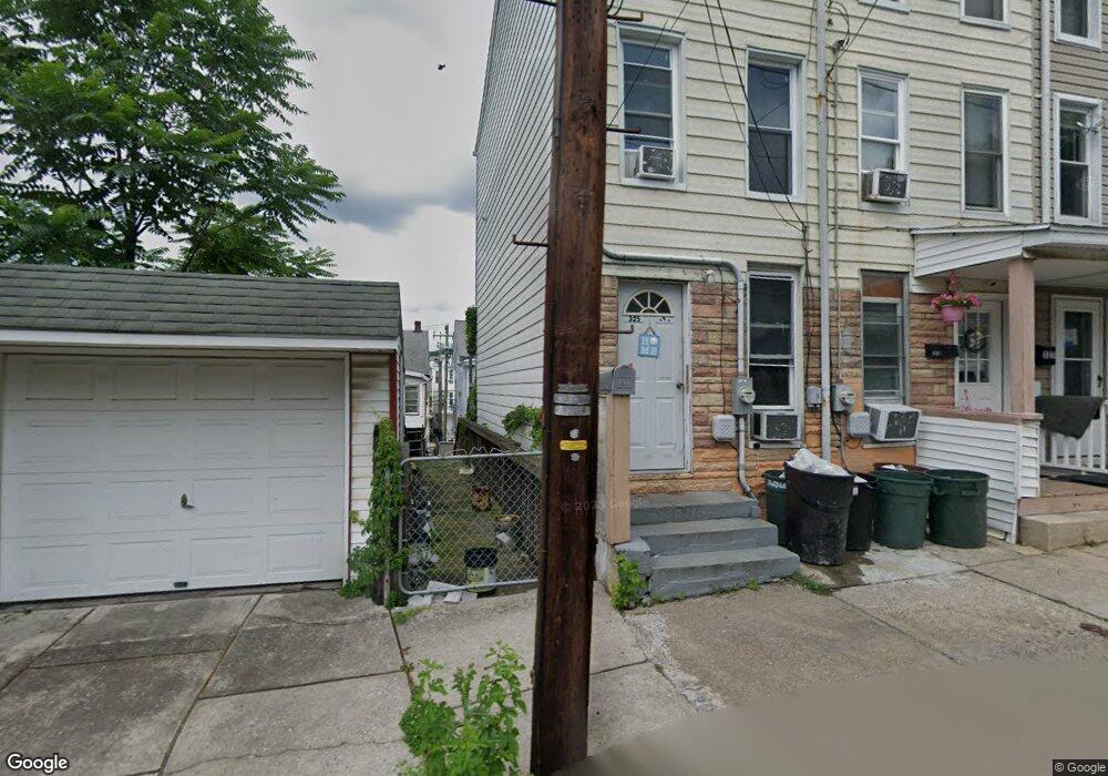 325 Arlington St, Tamaqua, PA 18252 - photo 1