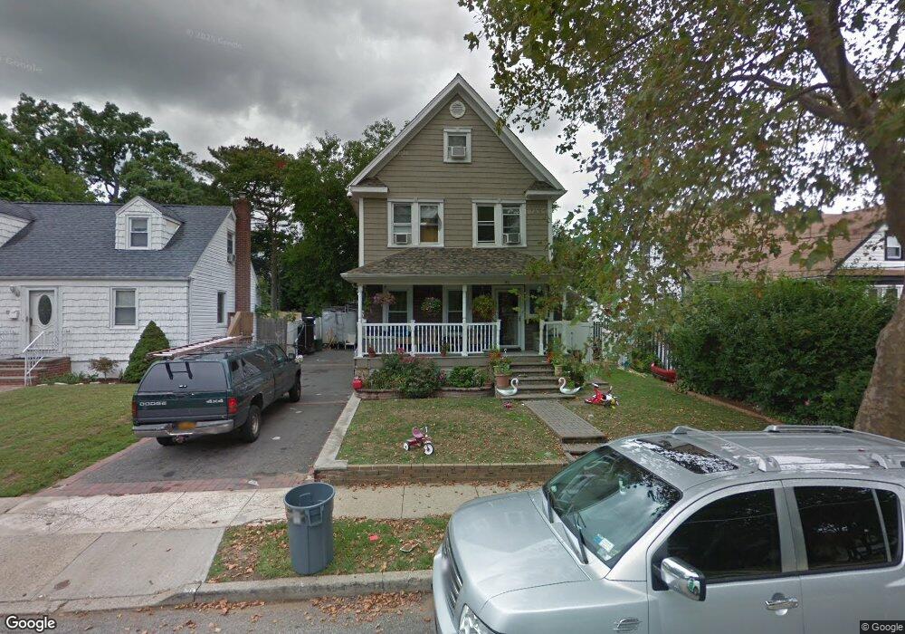 81 Sagamore St, Freeport, NY 11520 - photo 1