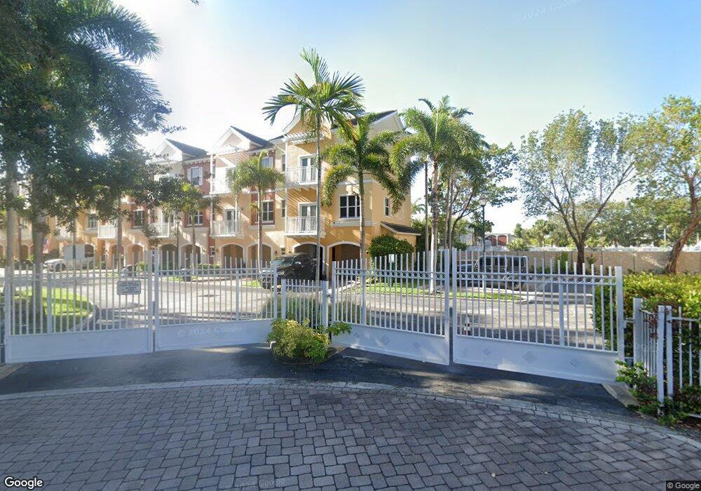 2307 Vintage Dr, Lighthouse Point, FL 33064 - photo 1