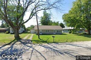 1206 S 6th St, Marshall, IL 62441