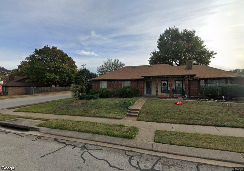 2436 Dalewood Ln, Bedford, TX 76022 - photo 1