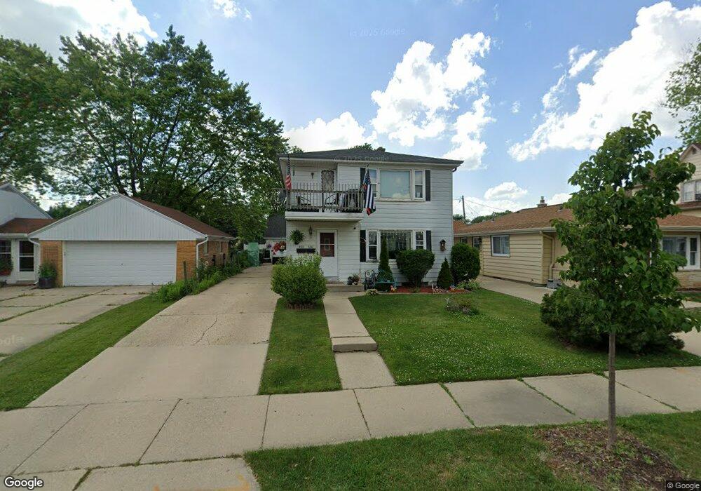 4725 N 127th St unit 4727, Butler, WI 53007 - photo 1