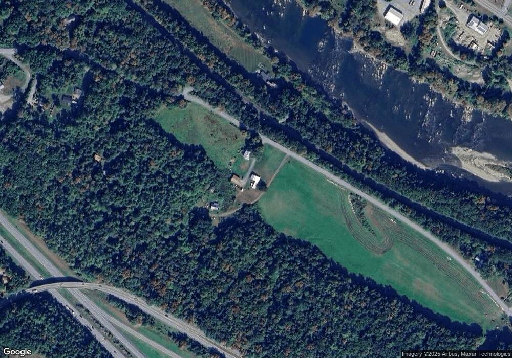 2228 Old River Rd, White River Junction, VT 05001 - photo 1