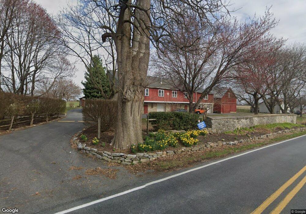 416 Snyder Rd, Reading, PA 19605 - photo 1