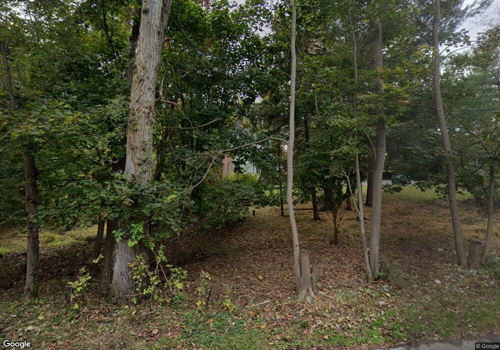 25555 River Dr unit Bldg-Unit, Franklin, MI 48025 - photo 1