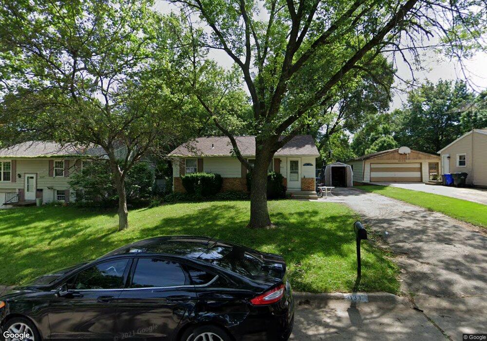 3133 Huxley Ln SW, Cedar Rapids, IA 52404 - photo 1