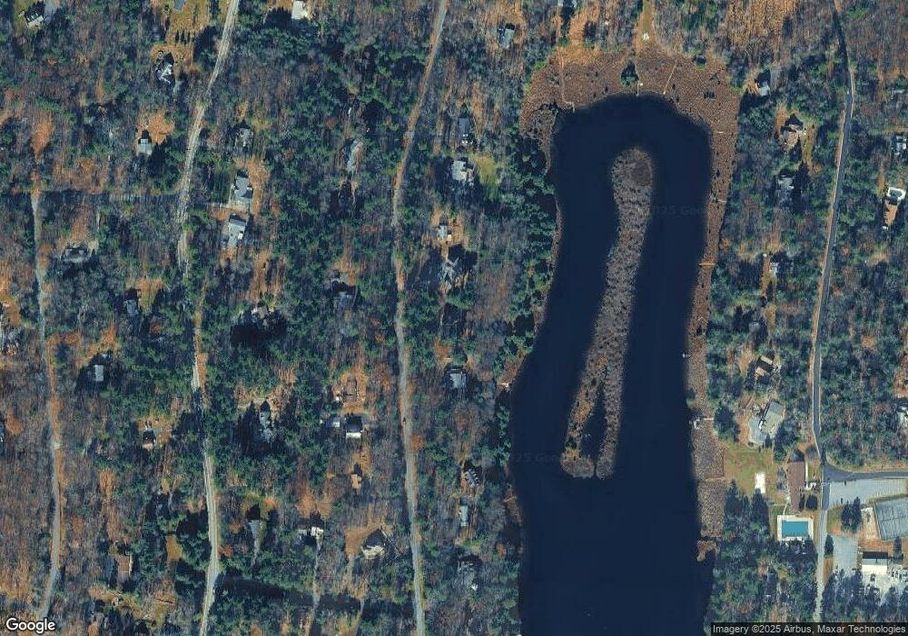 140 Mulberry Dr, Milford, PA 18337 - photo 1