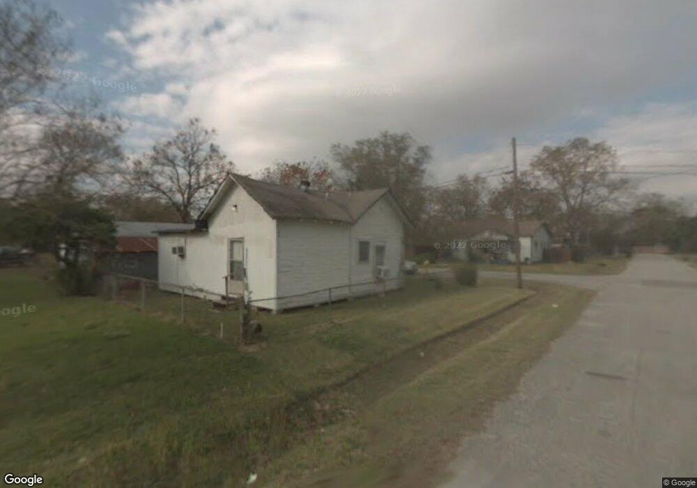 112 E 42nd St, Houston, TX 77018 - photo 1