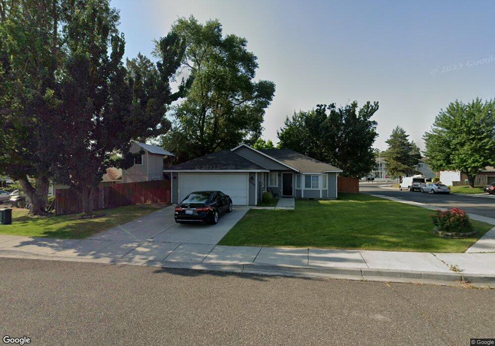 3809 W 6th Ave, Kennewick, WA 99336 - photo 1