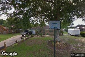 9913 Briarcliff Dr, Moss Point, MS 39562