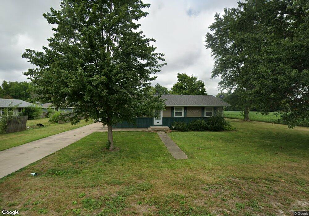 411 E South St, Virginia, IL 62691 - photo 1