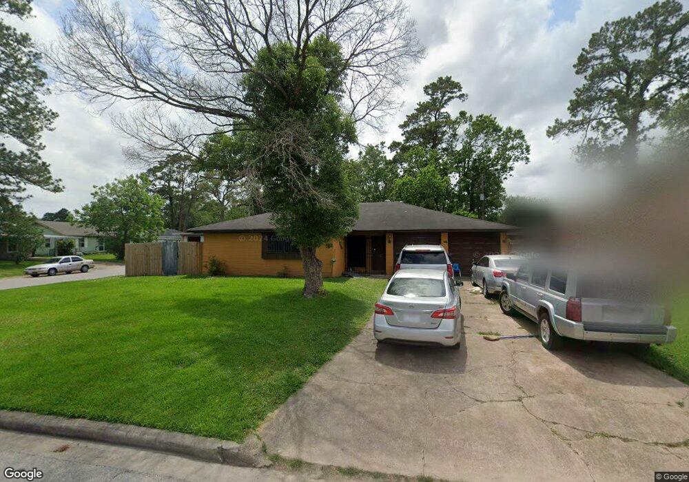 10301 Blades St, Houston, TX 77016 - photo 1
