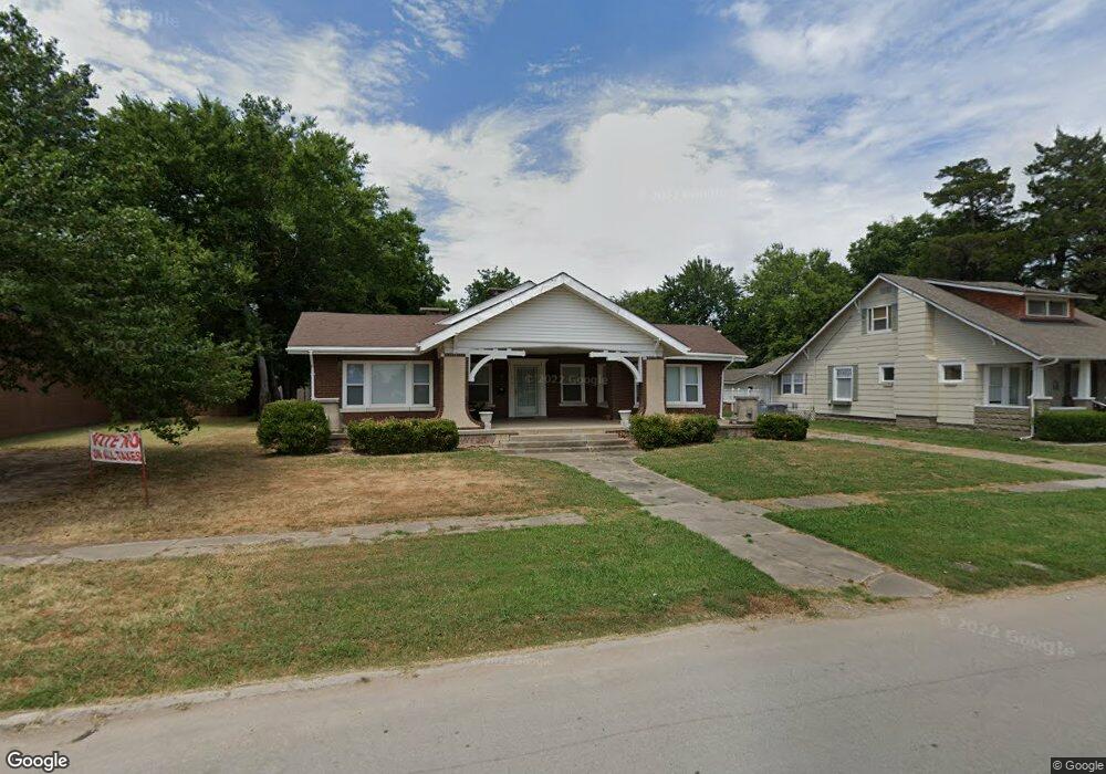 315 E 2nd St, Skiatook, OK 74070 - photo 1